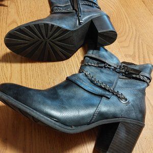Marco Tozzi black distress gray heeled booties size 40